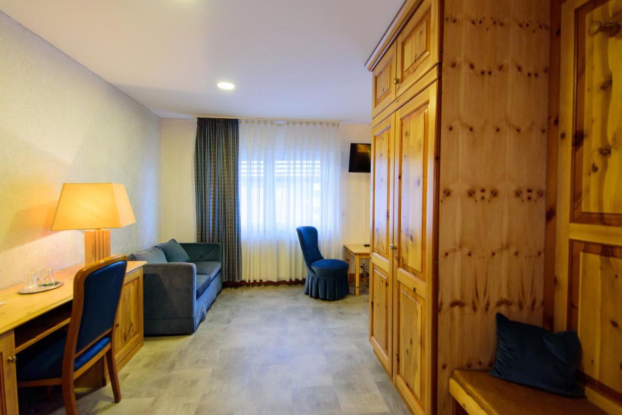 Hotel Bohn Metzingen  Dış mekan fotoğraf