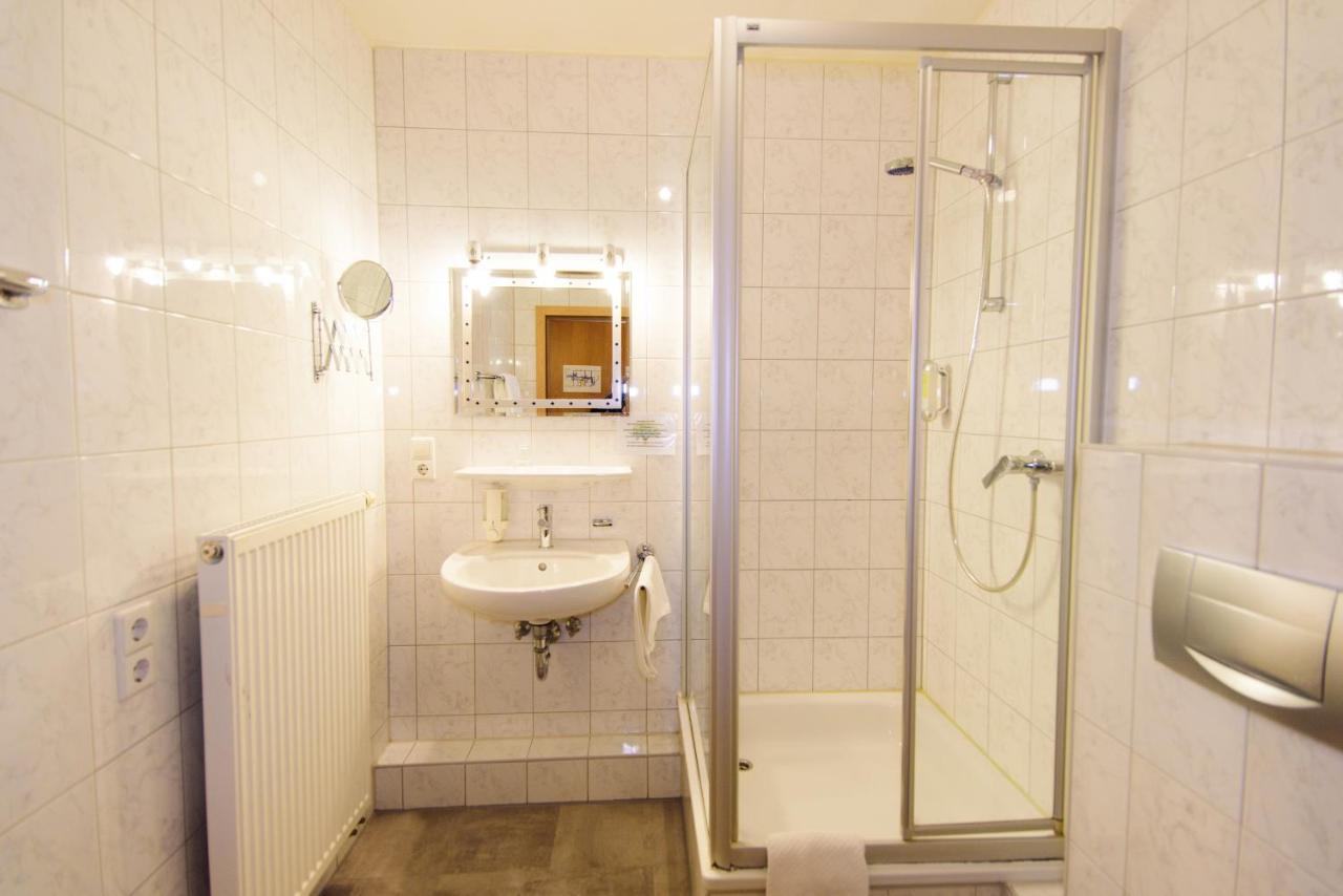 Hotel Bohn Metzingen  Dış mekan fotoğraf