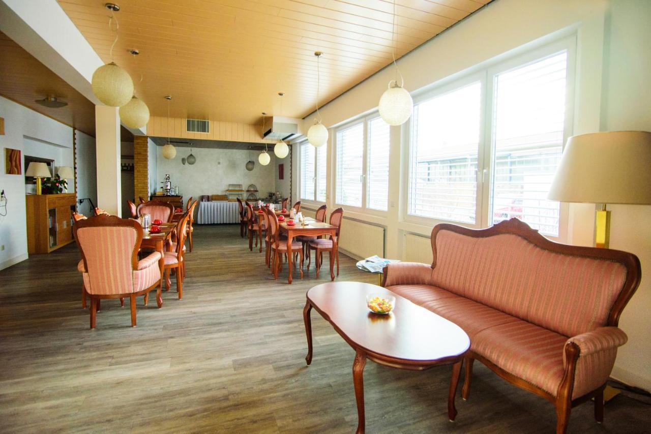 Hotel Bohn Metzingen  Dış mekan fotoğraf